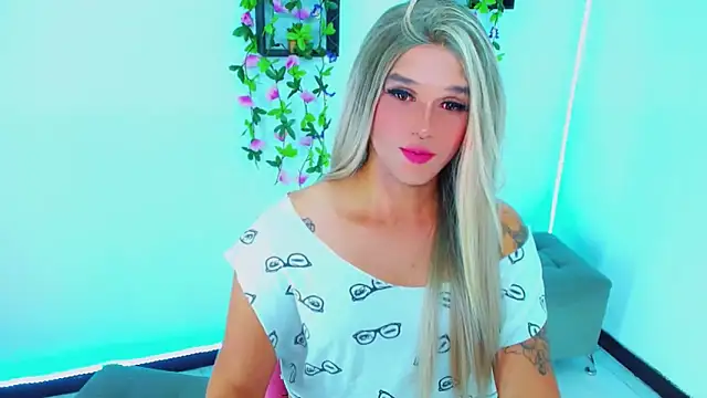 TaylorMon Live XXX-Chat