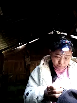 Minnakutew20 Chat XXX in diretta