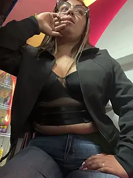 kathe77_ Obrolan Langsung XXX