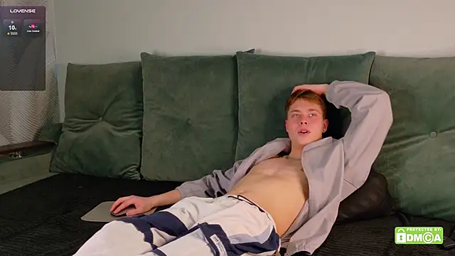 Fred_Cuteのウェブカメラショー