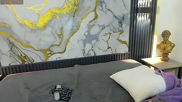 Вебкам-шоу TaylerMiles