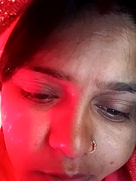 heena3355 即時 XXX 聊天