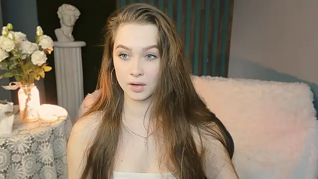 ArielSykes Adlı Modelin Canlı XXX Sohbeti