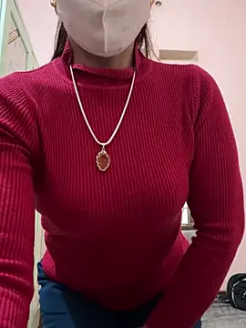 Show modela YANINA120 na web-kameri