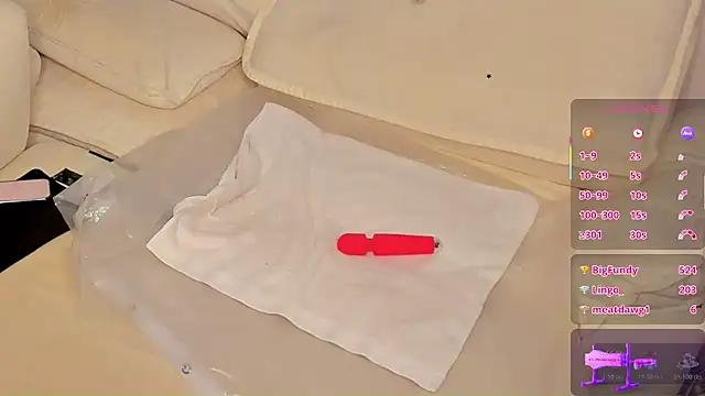 CarmenCash__ – Live XXX-chat