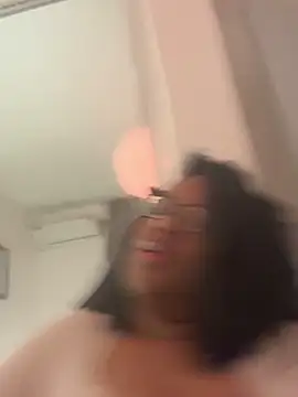 ChaniitaのライブXXXチャット