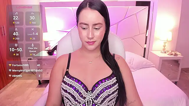 Czat XXX na żywo – Natasha_Kiim_