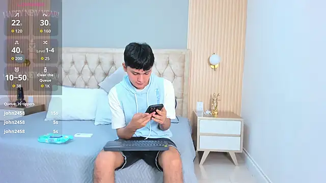 Maxii18_ 现场XXX聊天