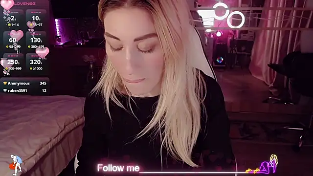 AnnieGOld_ live XXX chat