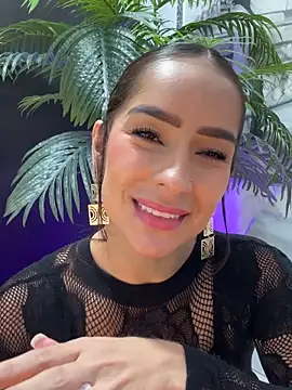 Mau_Whiten Live XXX chat