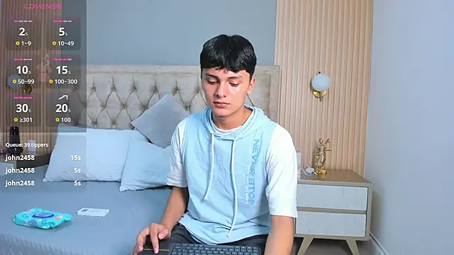 Maxii18_ Adlı Modelin Canlı XXX Sohbeti