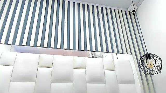 Chat +18 de camila__herrera ao vivo