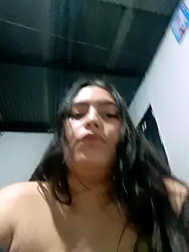 Chat +18 de xandra252 ao vivo