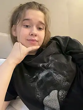 HornyGirlH Obrolan Langsung XXX