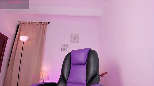 LiaaMoretzz 现场XXX聊天