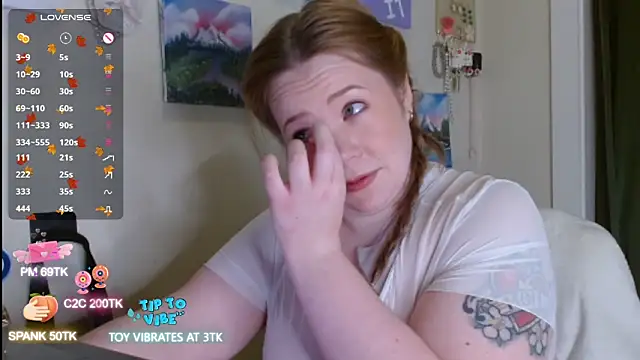 MissLolaLuxxxのライブXXXチャット