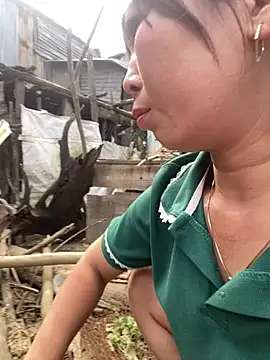 Linaannn: онлайн-секс-чат