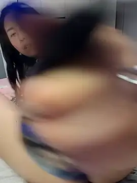 zzdd999 网络视讯表演