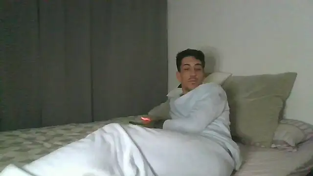 Chat +18 de ANGELPRIVVT ao vivo