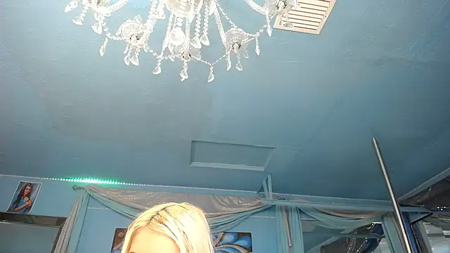 ADRIANNA_FOX Live XXX-chat