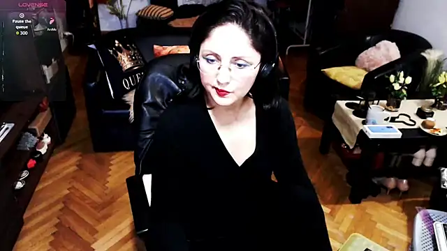 Imperatriza élő XXX-chatje