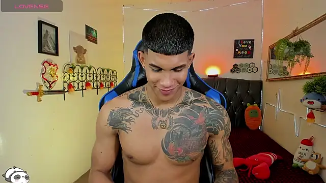 Damian_latinxxx's Live XXX Chat