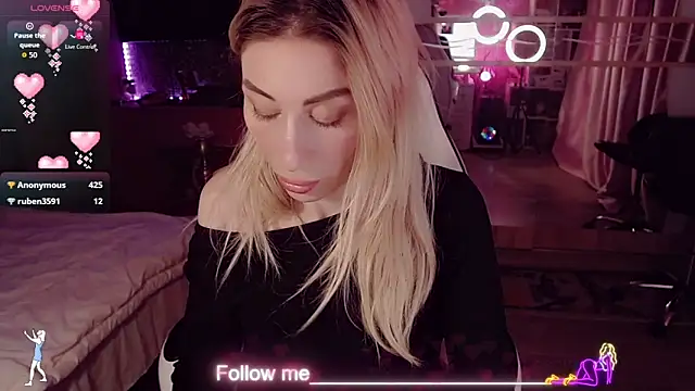 AnnieGOld_ Live XXX-Chat