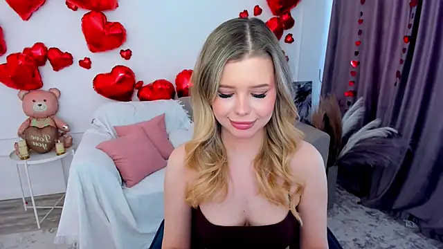 FollowLovee's Live XXX Chat