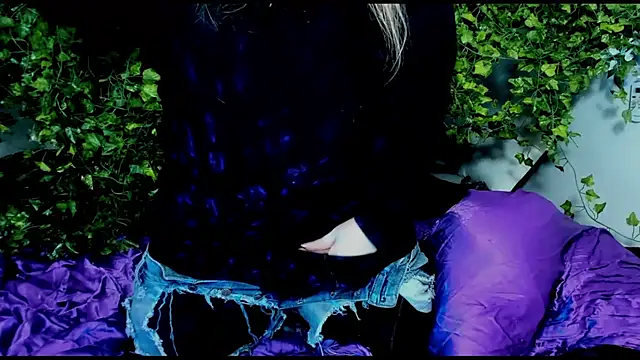 Blacklim00n Show in webcam