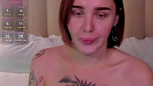 LianaFord's Live XXX Chat