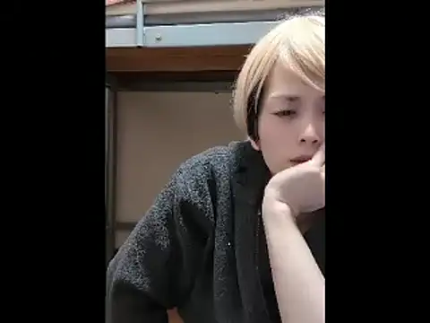 mgnhiroyuki élő XXX-chatje