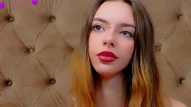 CoraVex élő XXX-chatje