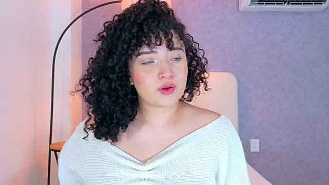 Tracielowe_w 라이브 XXX 채팅