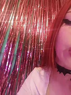 Lilith_yeva 现场XXX聊天