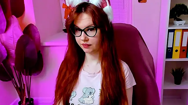 CarolGiggly's Live XXX Chat