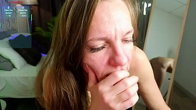 Jesica_mooon élő XXX-chatje