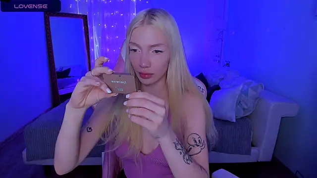 AnyaTaylor_ – Live XXX-chat