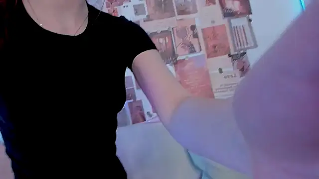 Czat XXX na żywo – Mia_Madden