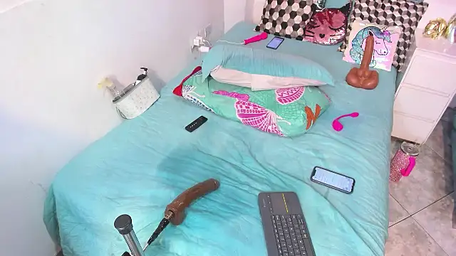 แชท XXX สดของ larafoxter