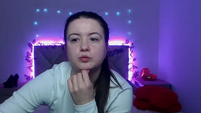 Chat +18 de MavkaCute ao vivo