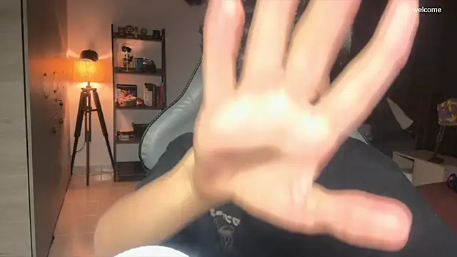 OopsAgain_ live XXX chat