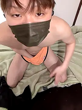 yuton_2525 即時 XXX 聊天