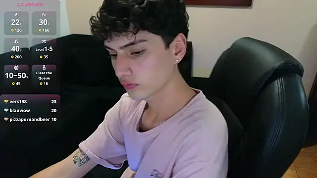 mrpicklesx23's Live XXX Chat