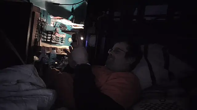 charactrzero 即時 XXX 聊天