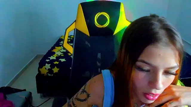 barbiee_05 élő XXX-chatje