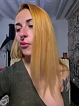 kylie_blck élő XXX-chatje