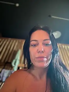 LilliThelo 现场XXX聊天