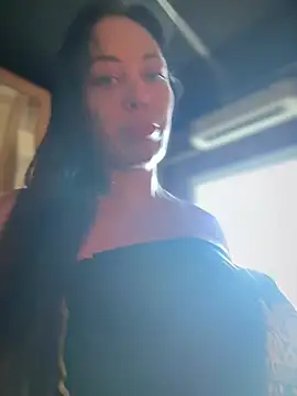 LilliTheloのライブXXXチャット