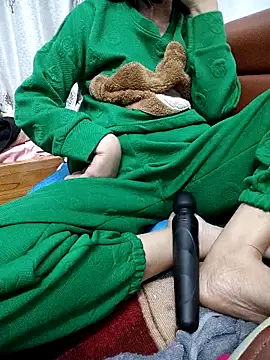 Haralushiaaa Chat XXX in diretta