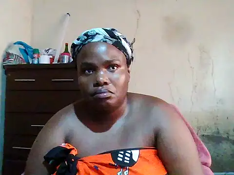 sexybigboobz 现场XXX聊天